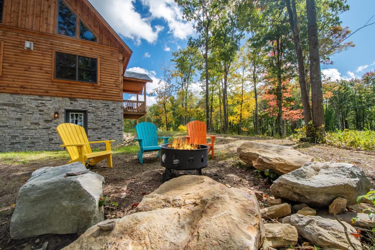 Cjs Mountain Lodge McHenry Extérieur photo