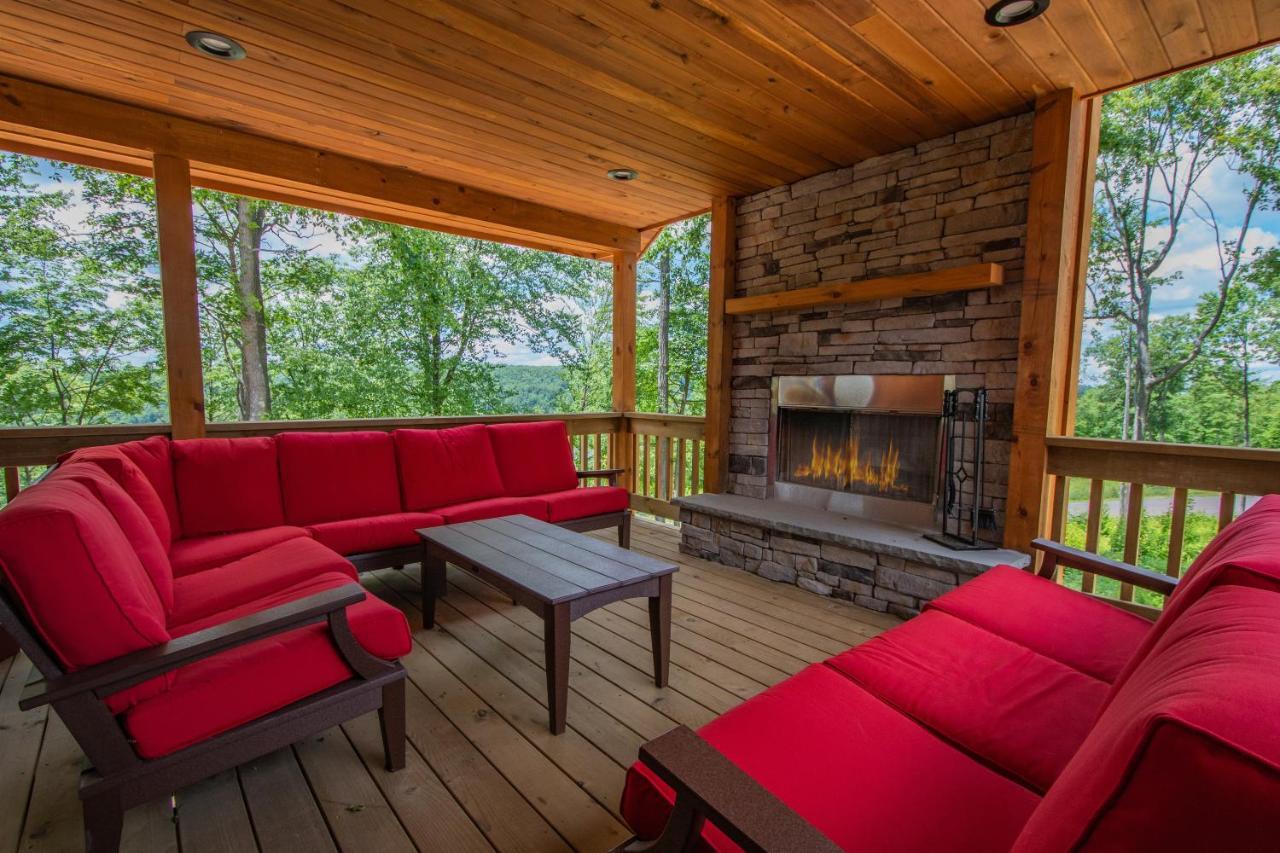 Cjs Mountain Lodge McHenry Extérieur photo